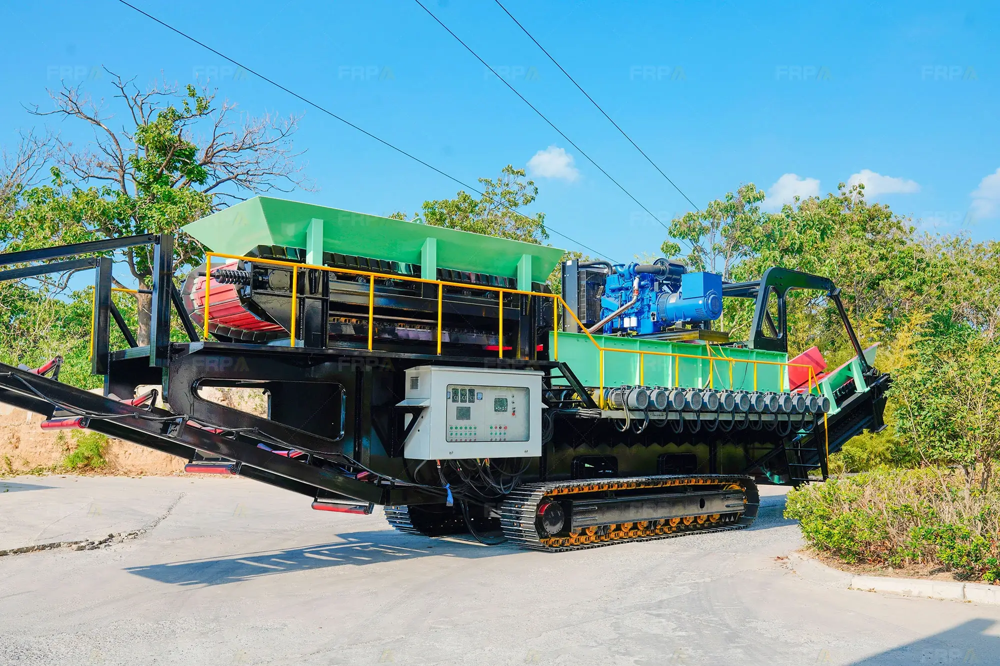 roller screen (18)
